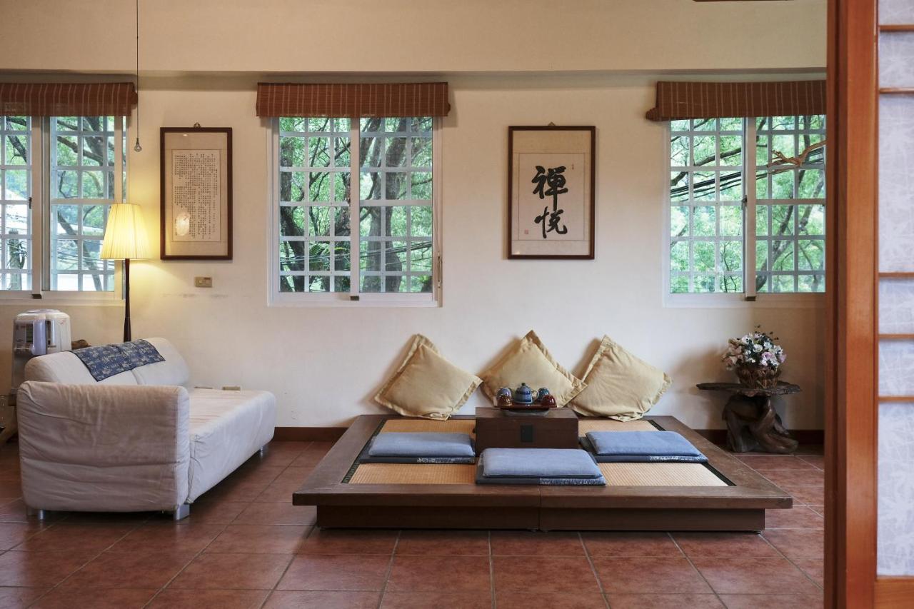 Wisdom Garden Home Stay Юли Екстериор снимка